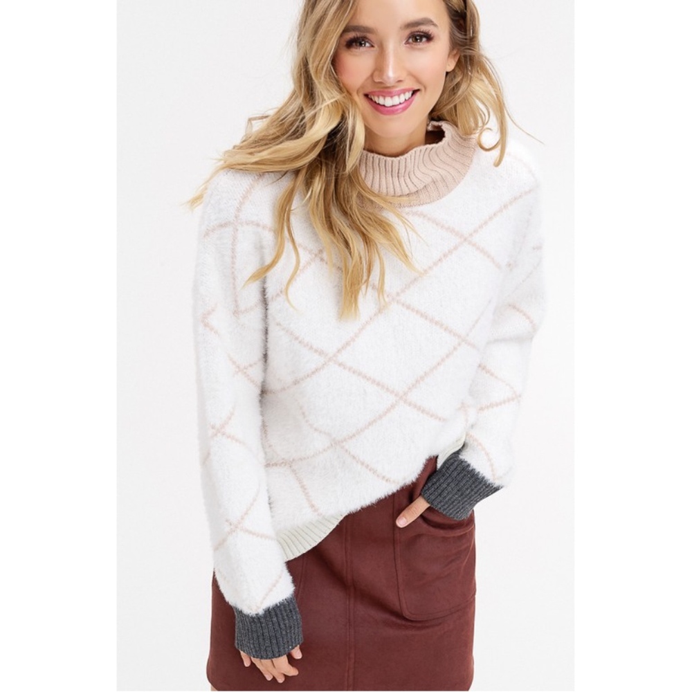 NWT ♡ Supersoft, Cozy Pullover Sweater, ON SALE